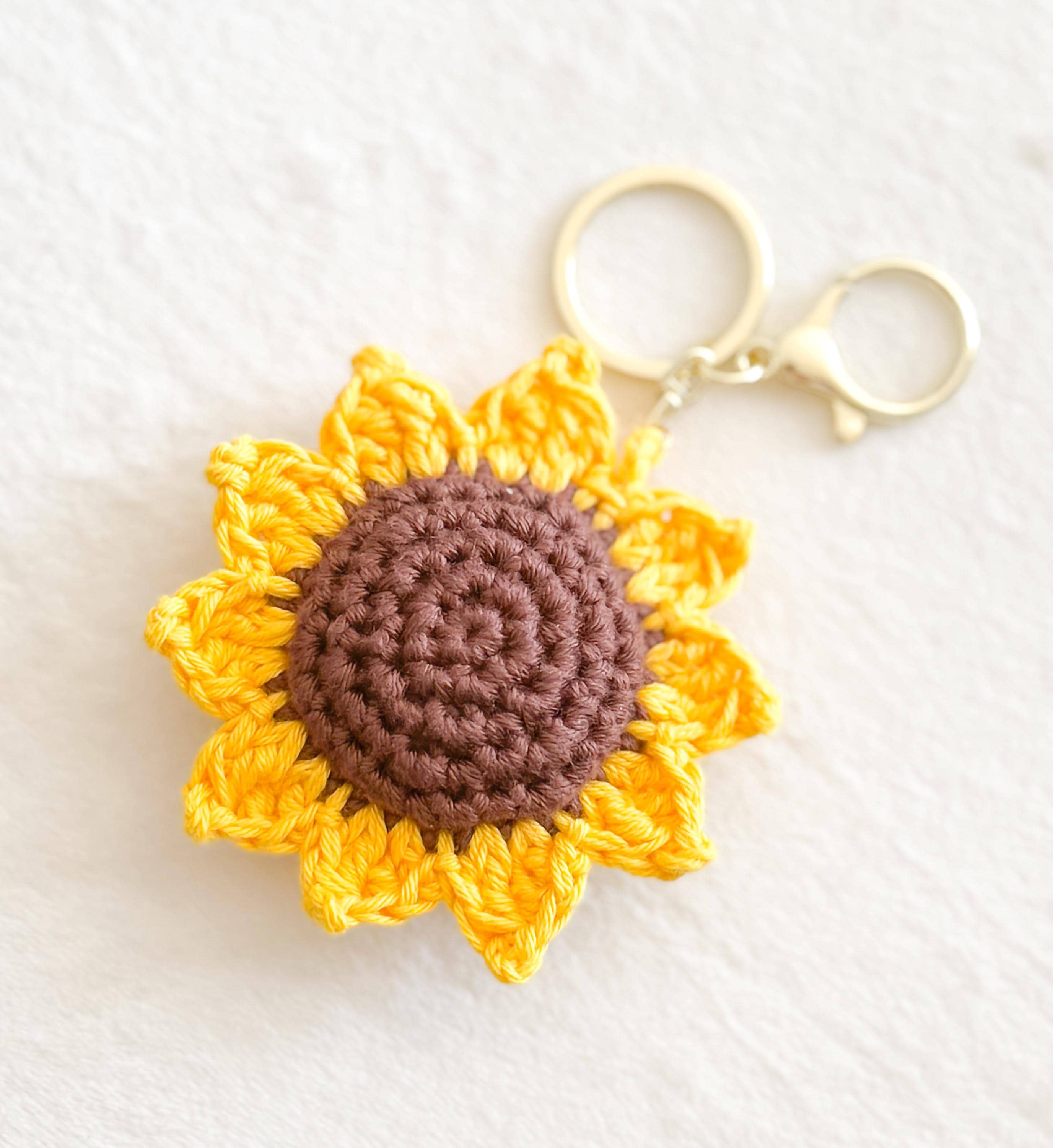Sonnenblumen-Amigurumi-Schlüsselanhänger /  Schlüsselanhänger / Geschenk / Niedlich