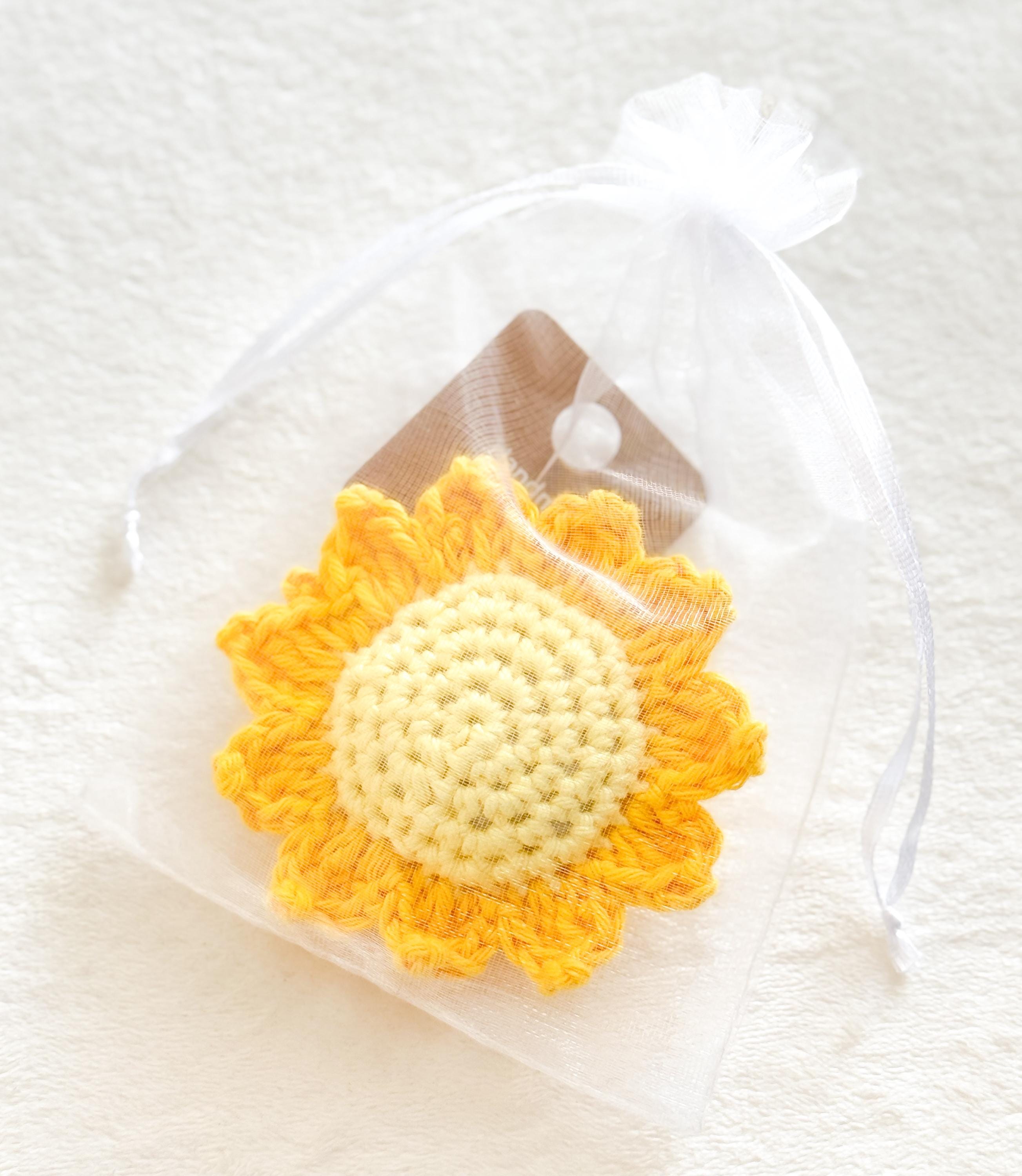 Gehäkelter Sonnen-Amigurumi-Schlüsselanhänger / Schlüsselanhänger / Geschenk / Niedlich / Sommer / Sonne